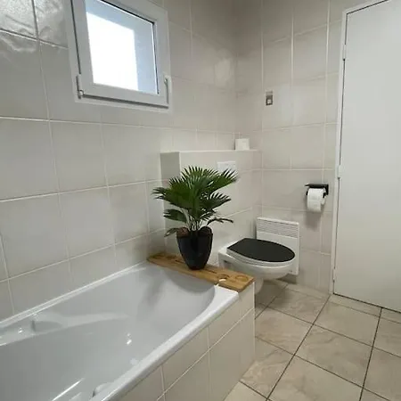De Vacances, 3ch, Piscine Privee Et Chauffee Villa
